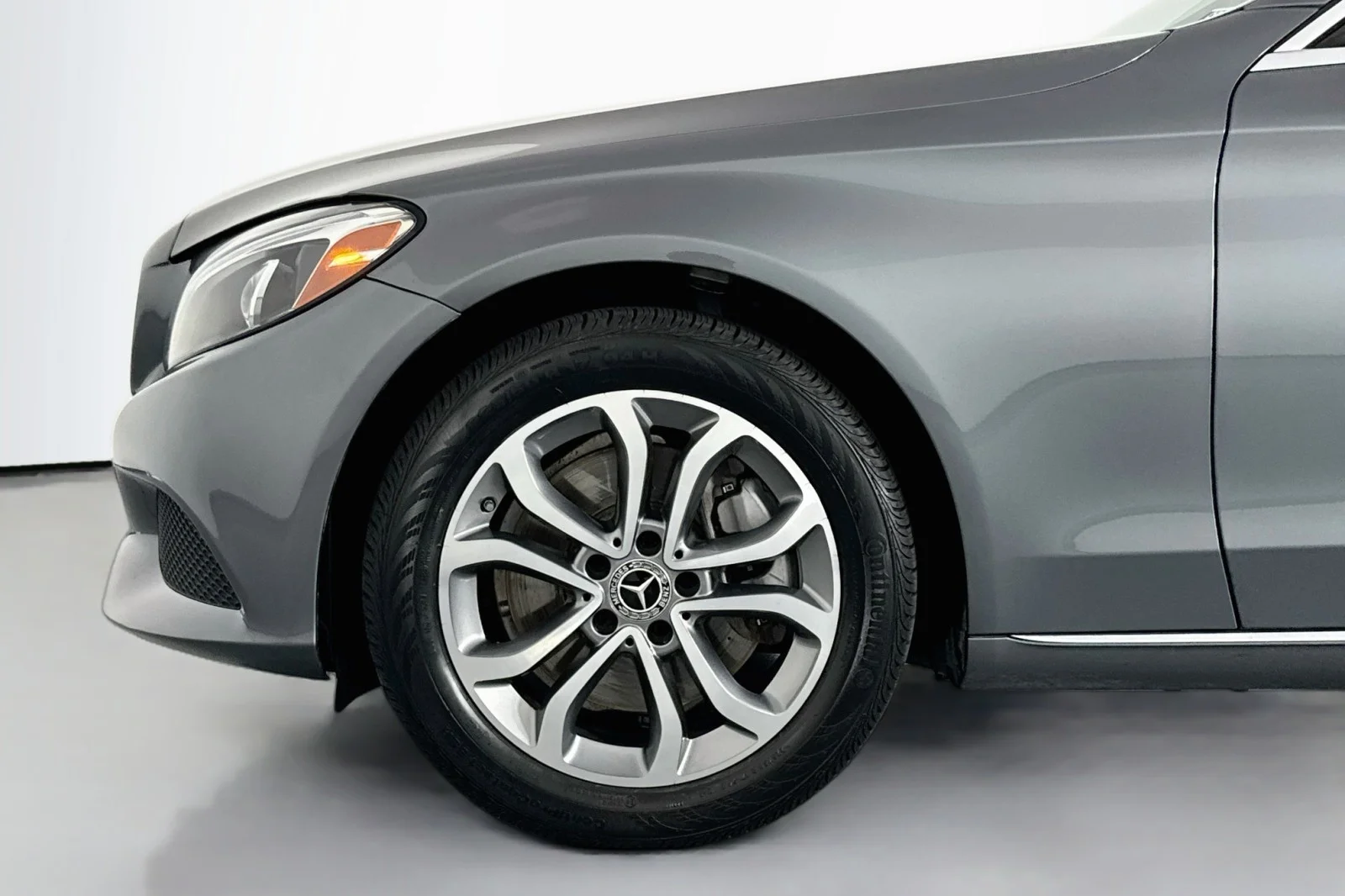 Used 2018 Selenite Grey Metallic Mercedes-Benz C 300 image 9