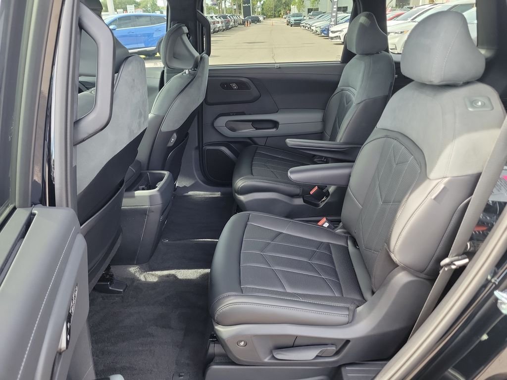 New 2027 Black Kia X-Line SX Prestige image 16