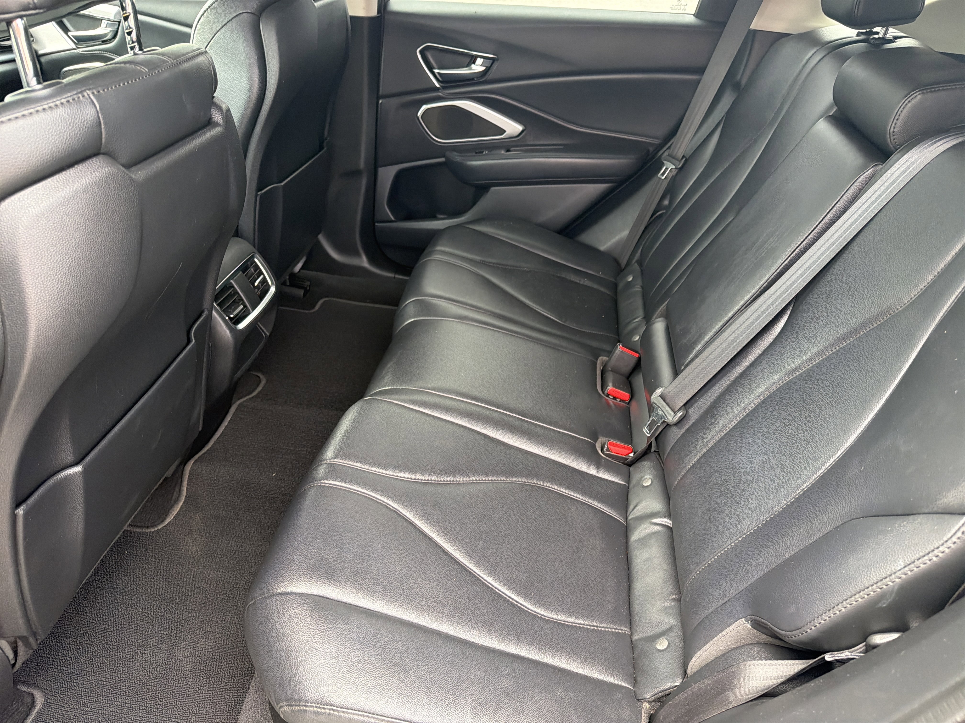 Used 2020 Lunar Silver Metallic Acura Base image 21
