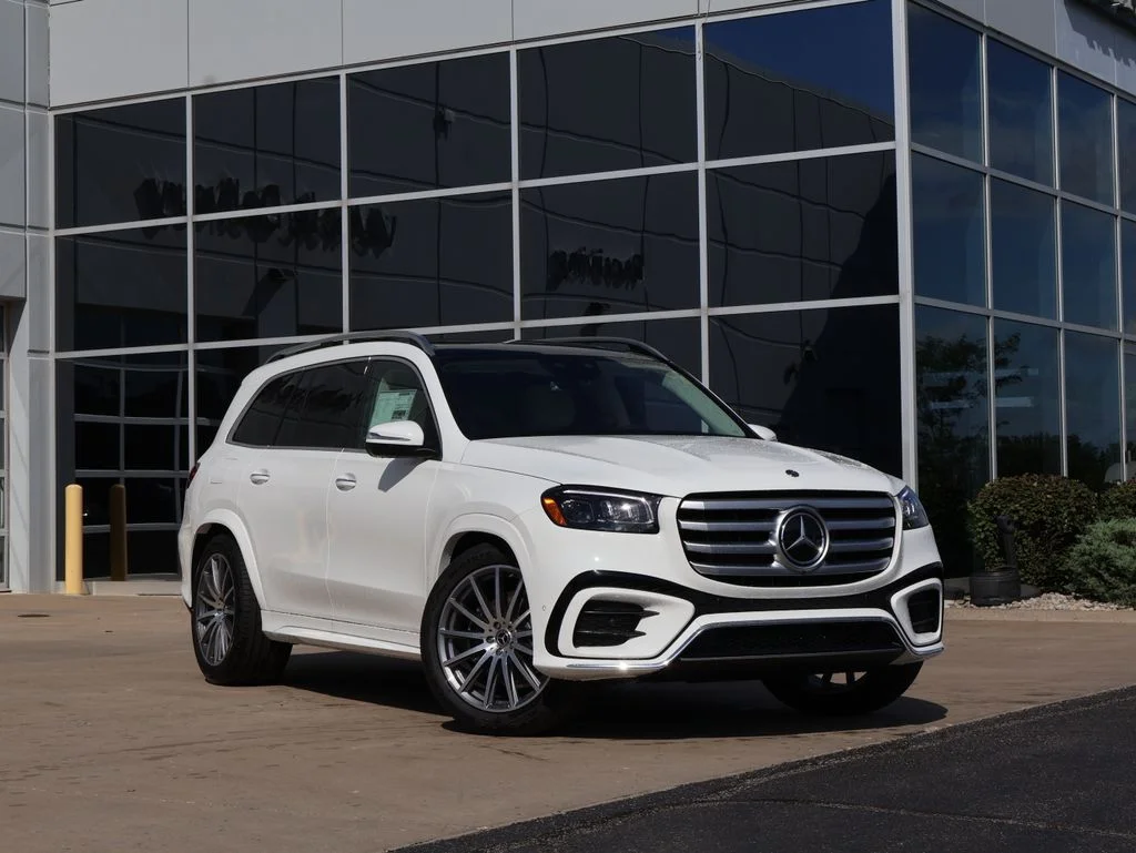 2026 Mercedes-Benz GLS Base