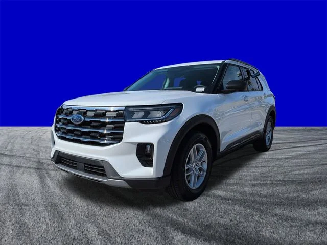 New 2026 Star White Metallic Tri-Coat Ford Active image 8