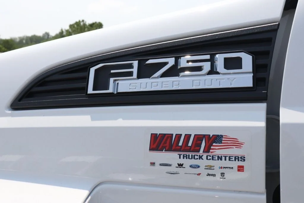New 2027 White Ford Base Chassis Cab image 22