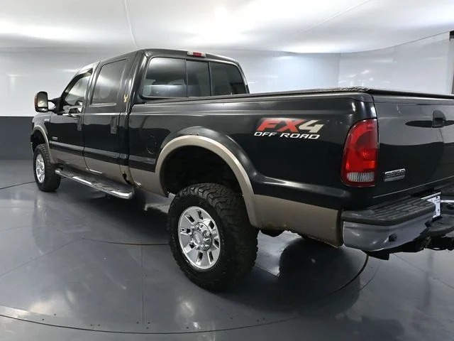 2005 Ford F-350 Super Duty Lariat - Photo 6