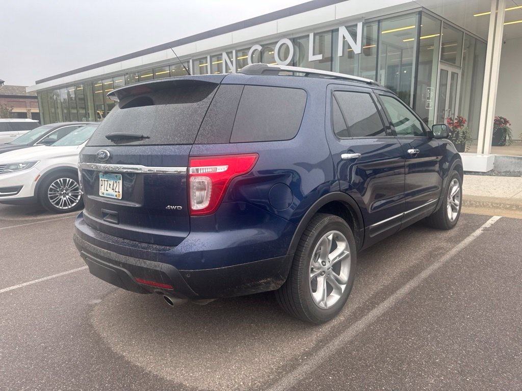 Used 2012 Blue Ford Limited image 6