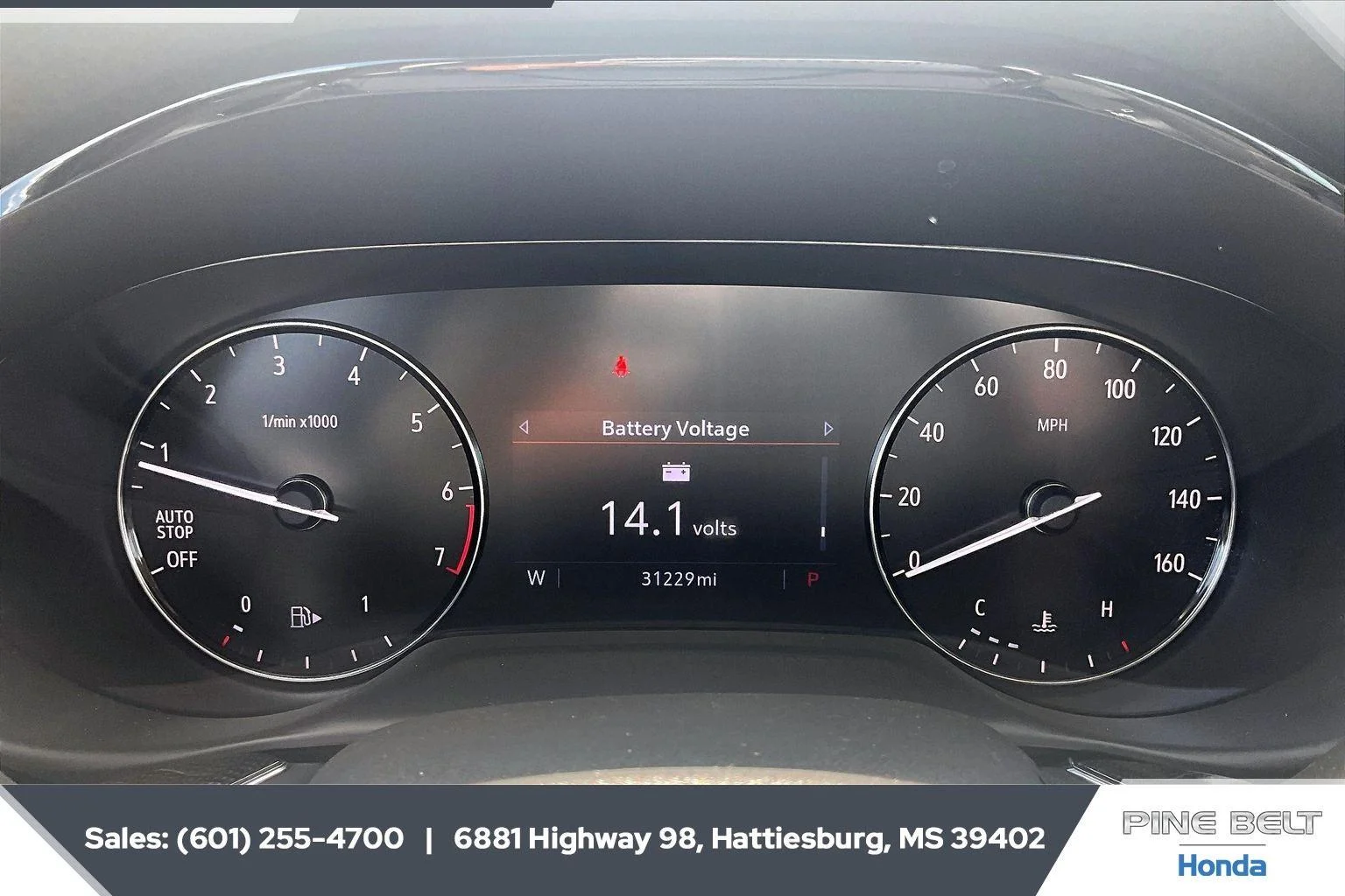 Used 2023 Summit White Buick Preferred image 14