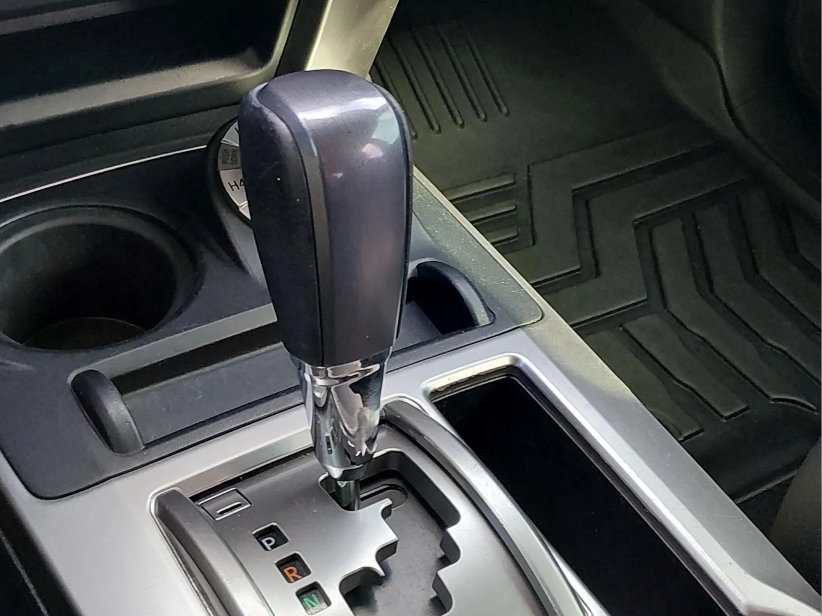Used 2019 Super White Toyota SR5 image 28