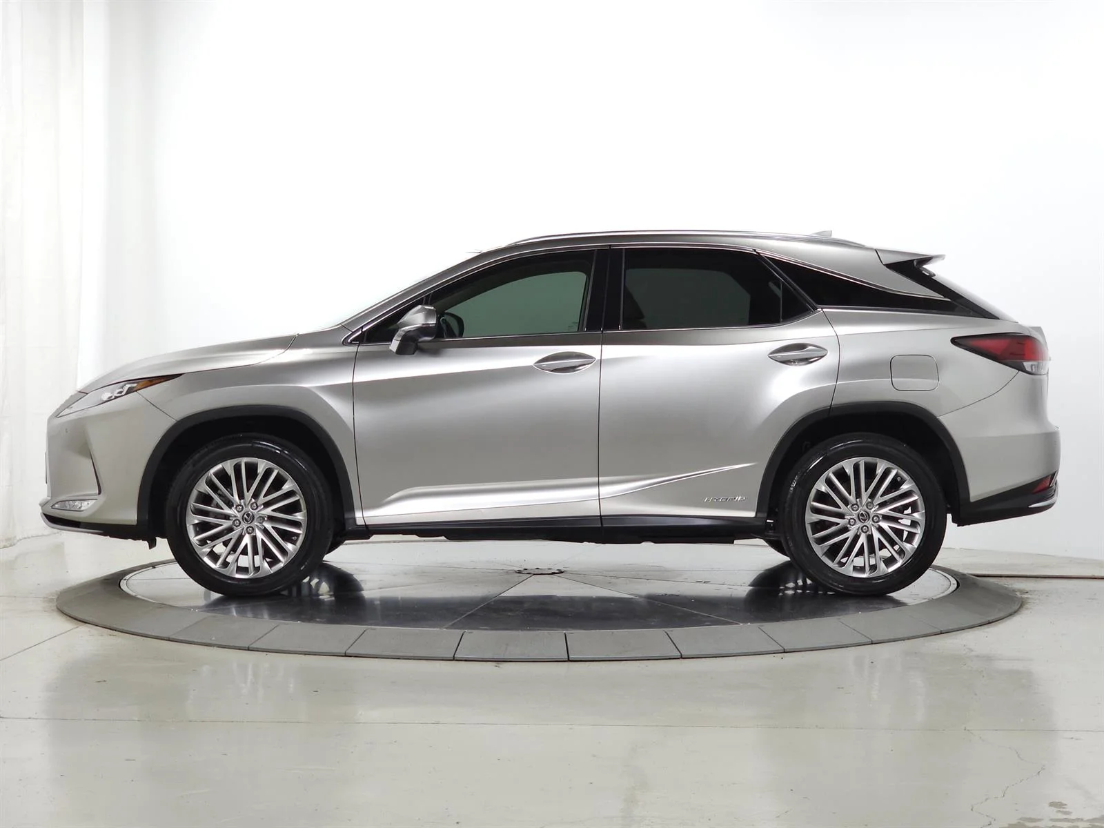 Used 2021 Atomic Lexus  image 5