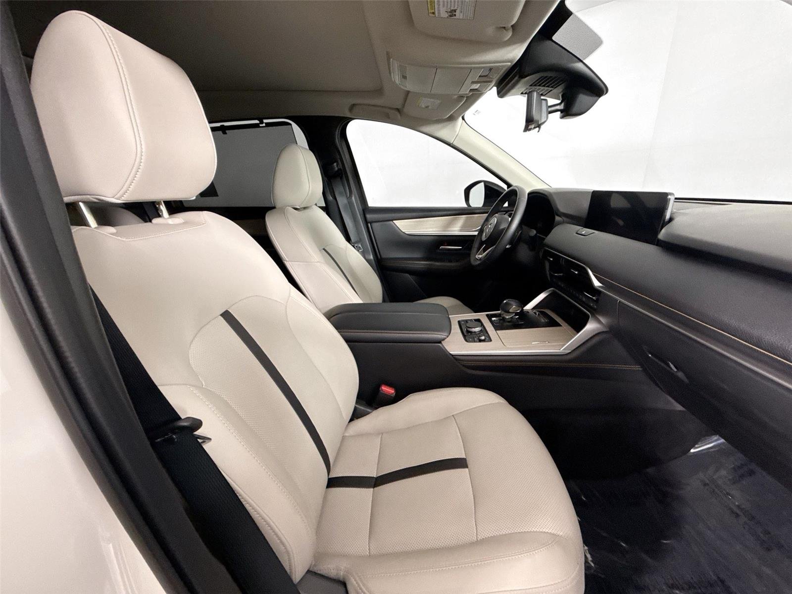 2025 Mazda CX-70 Premium Package - Photo 46