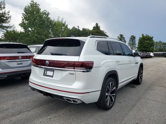 New 2026 White Volkswagen 2.0T SEL Premium R-Line image 4