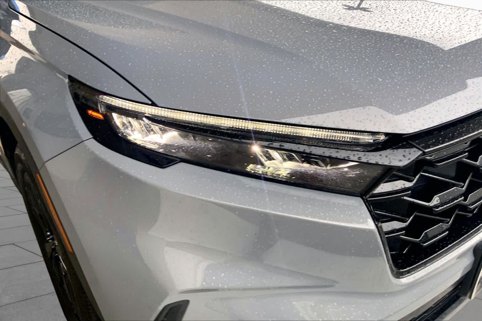 Used 2023 Urban Gray Pearl Honda Sport Touring image 27
