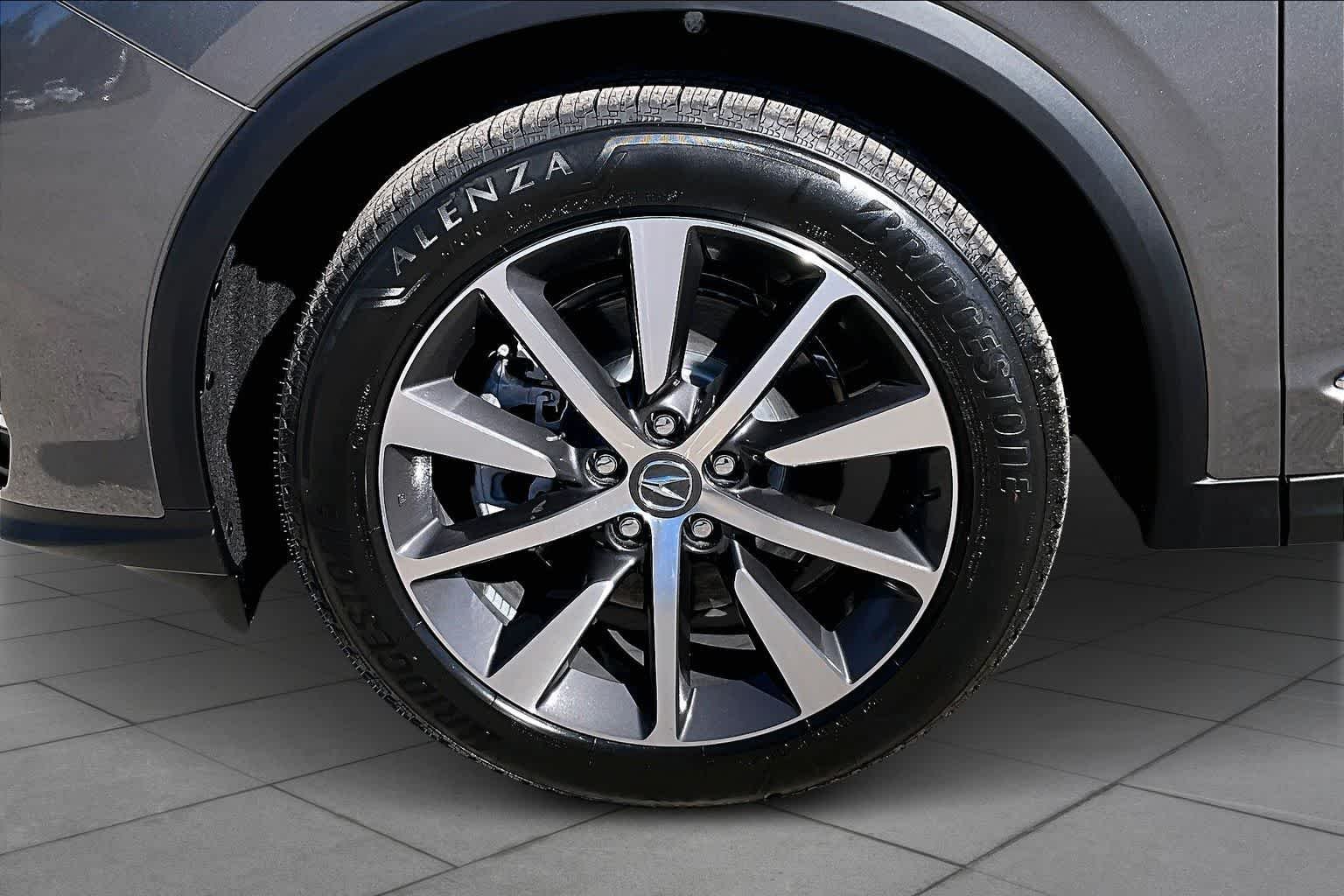 Used 2026 Liquid Carbon Metallic Acura w/Technology Package image 11