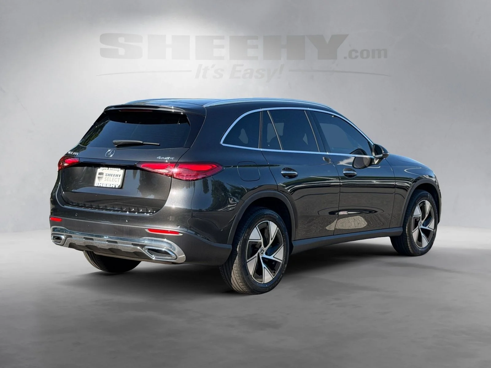 Used 2024  Mercedes-Benz GLC 300 image 16