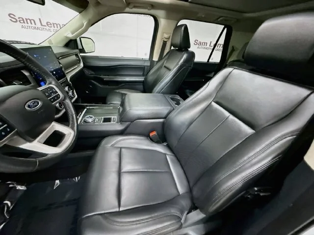 Used 2024 Oxford White Ford XLT image 21