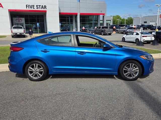 Used 2017 Blue Hyundai SE image 13