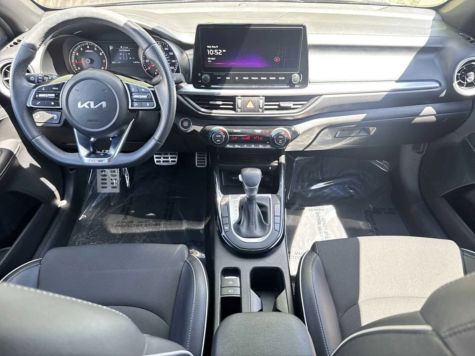 Used 2023 Gravity Gray Kia GT-Line image 14