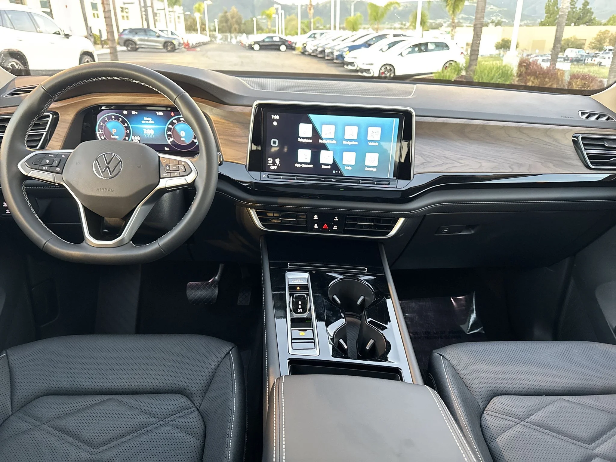 New 2026 PURE GRAY Volkswagen 2.0T SE w/Technology image 20