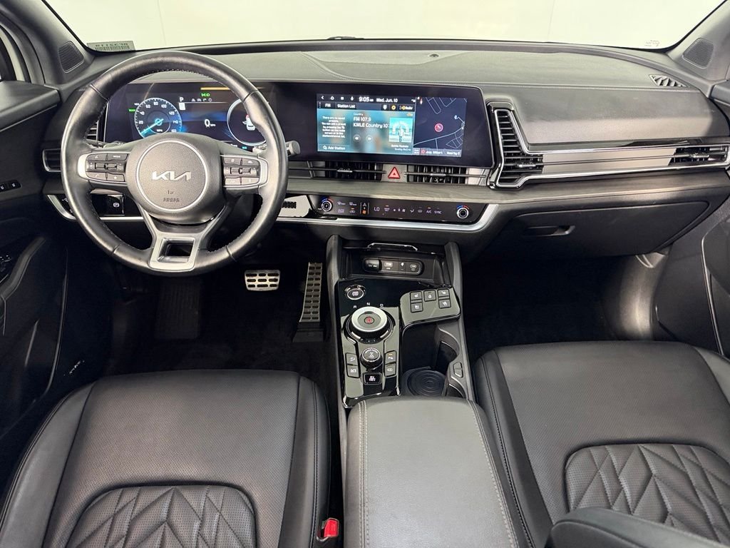 Used 2023 Snow White Pearl Kia X-Line Prestige image 12