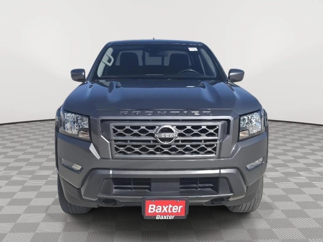 Used 2023 Gray-Samuel Nissan SV image 16