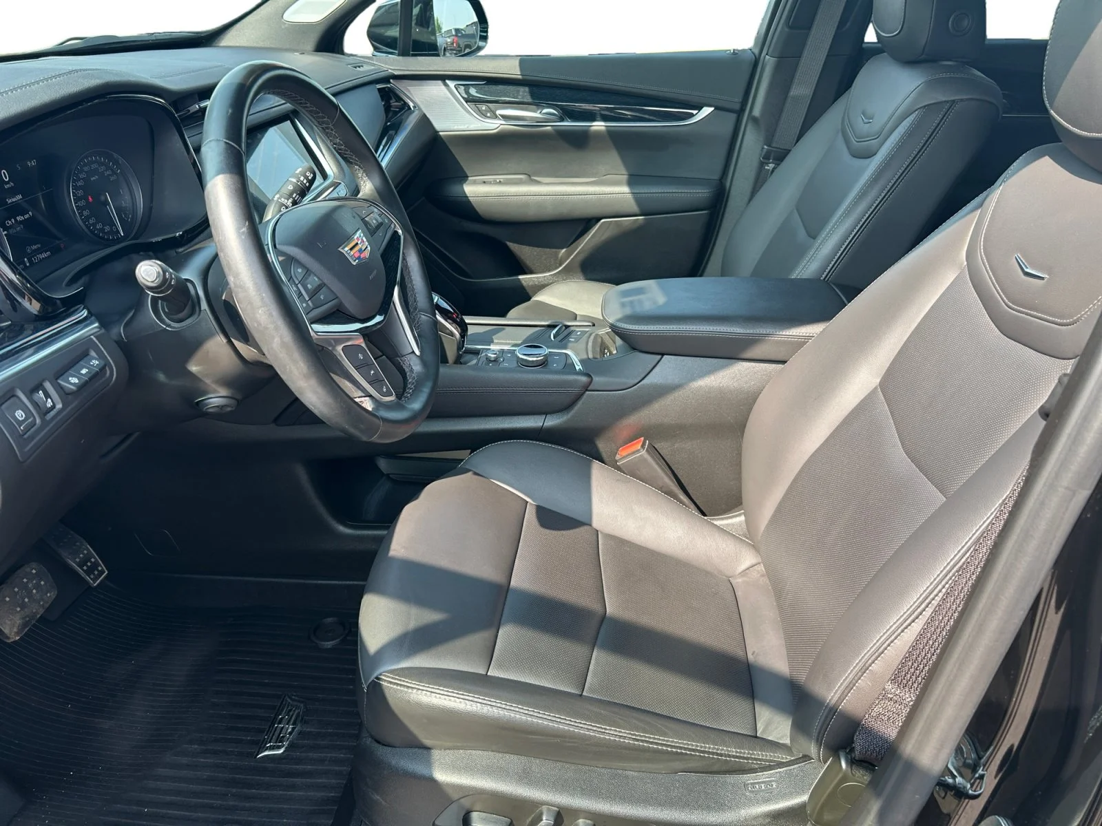 Certified Used 2025 STELLAR BLACK METALLIC Cadillac AWD Premium Luxury Leather Sunroof Nav image 14