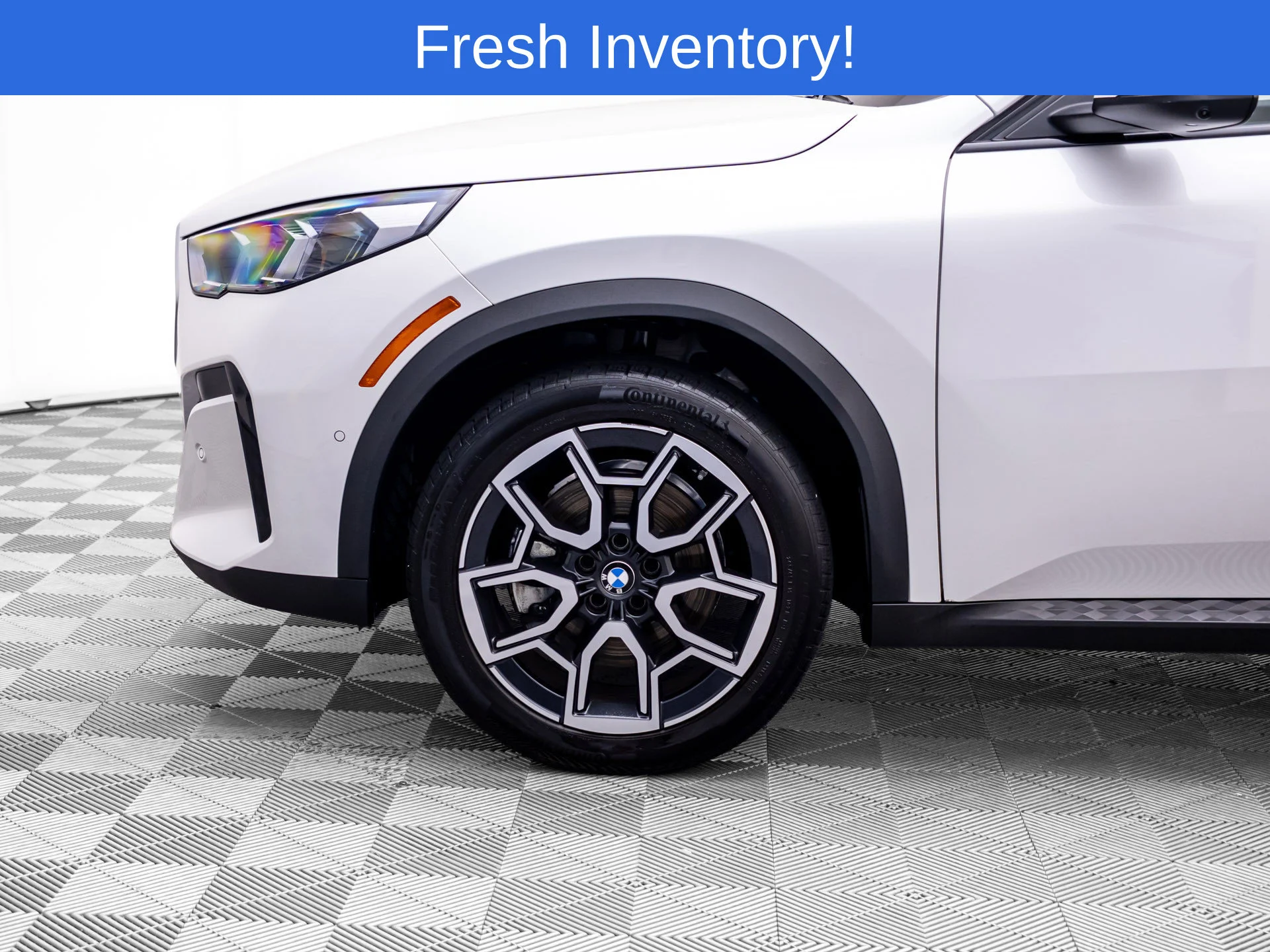 Certified Used 2025 White BMW xDrive28i image 35