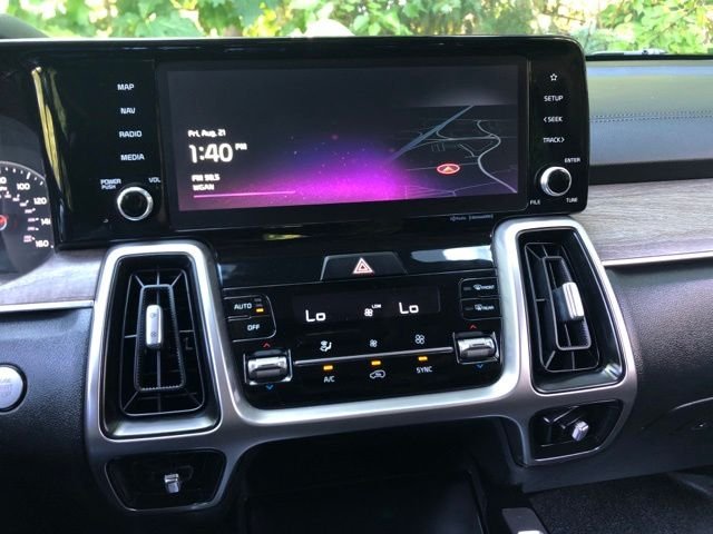 Used 2022 Grey Kia X-Line EX image 28