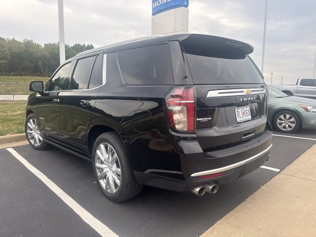 Used 2021 Black Chevrolet High Country image 4