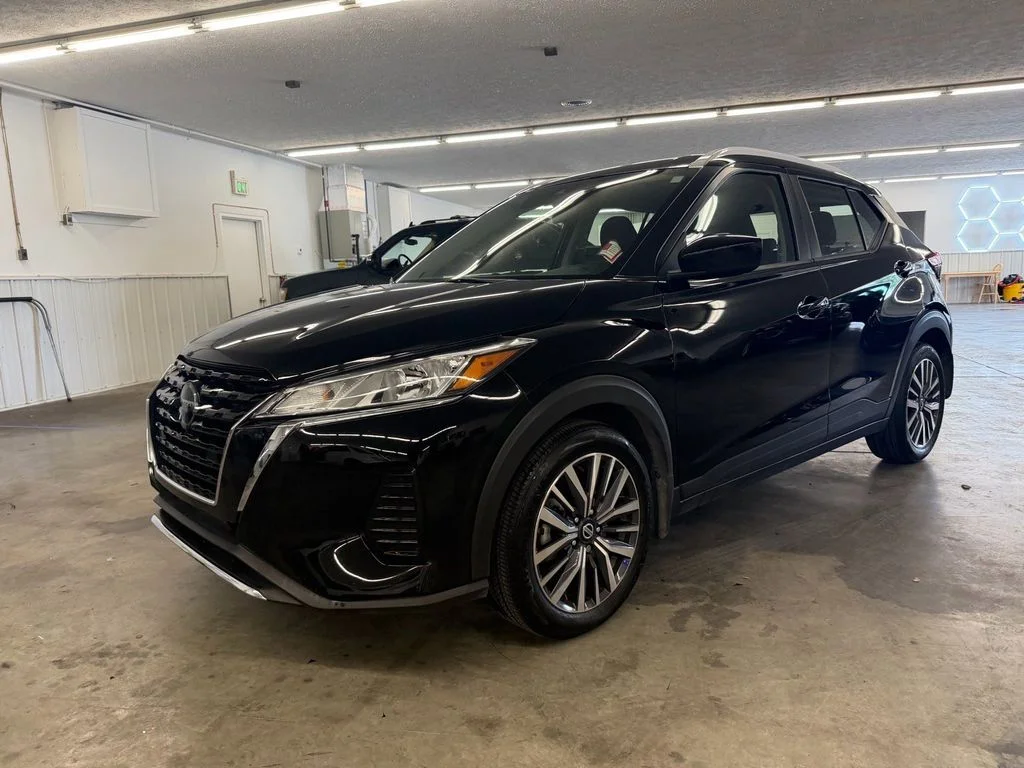 2021 Nissan Kicks 1.6 SV's photo