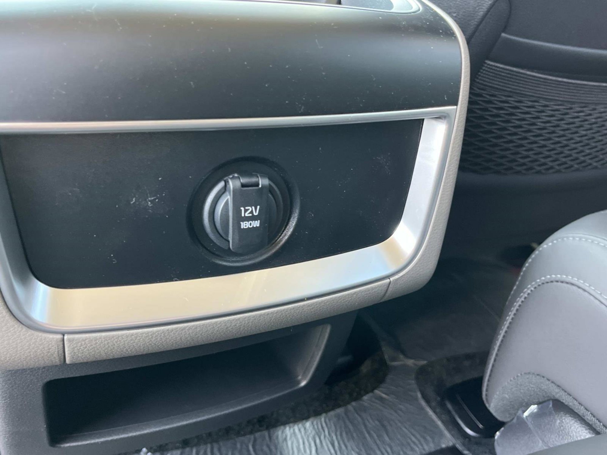 New 2026 Ivory Silver Kia EX image 14