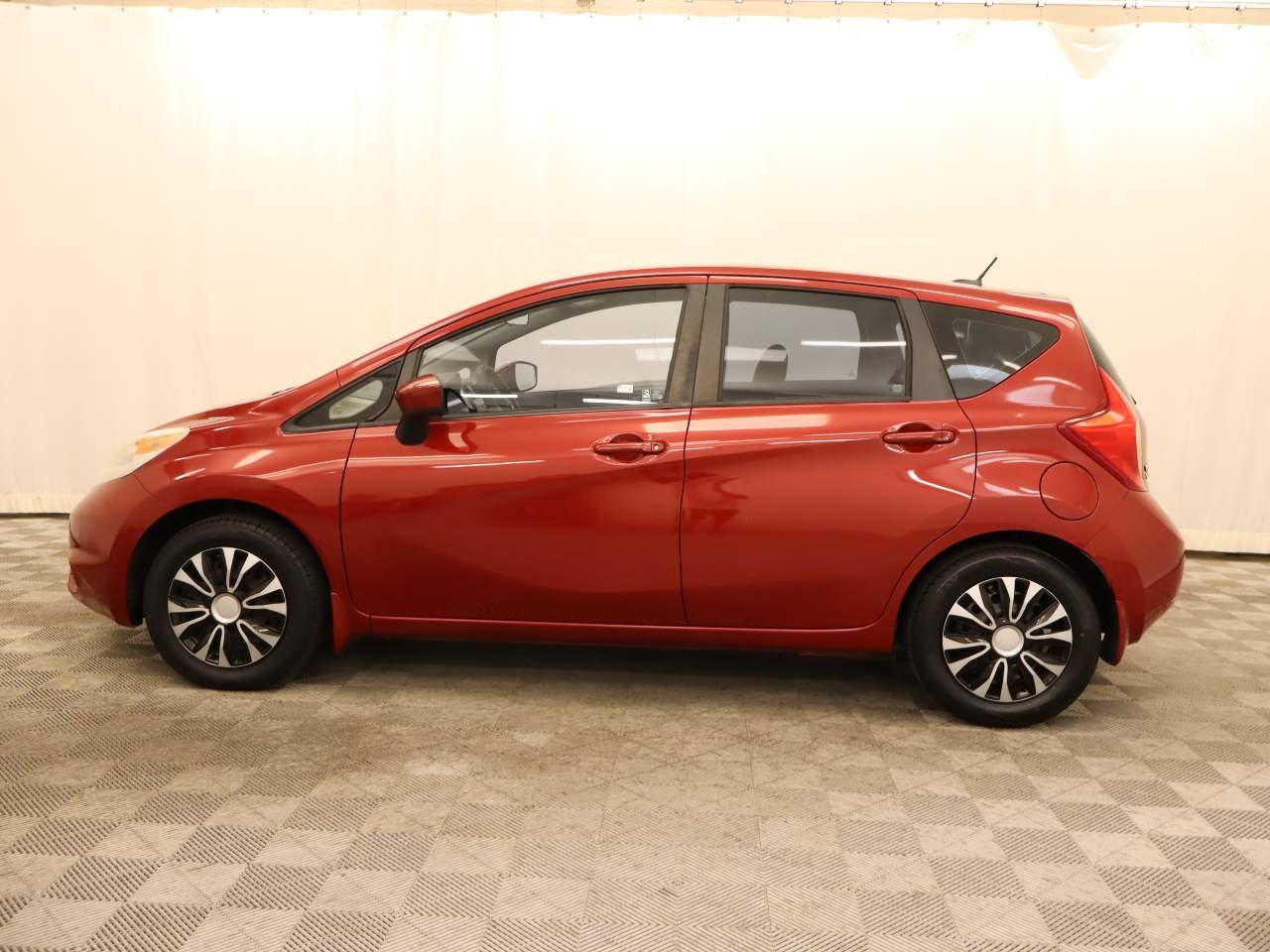 Used 2015 Nissan Versa Note SV with VIN 3N1CE2CP9FL415710 for sale in Scottsdale, AZ