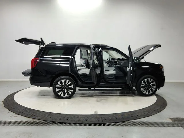 Used 2025 Black Ford Platinum image 17