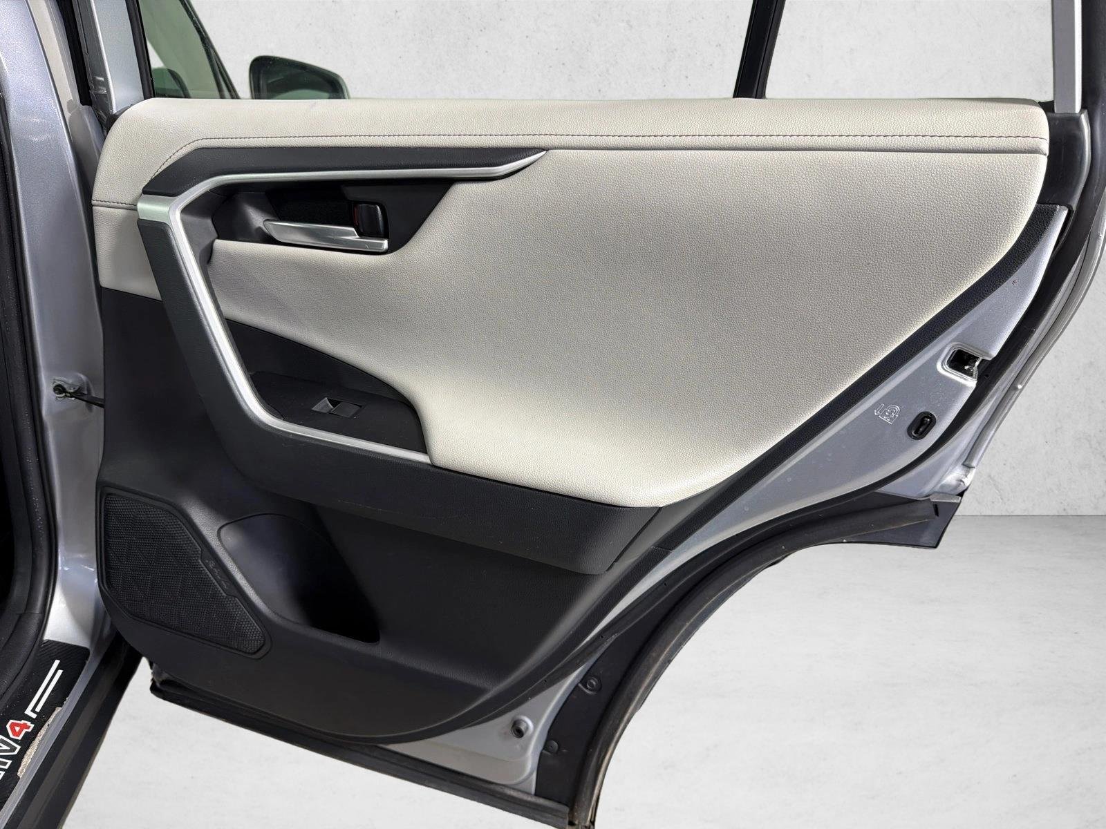 Used 2021 Silver Sky Metallic Toyota Limited image 18
