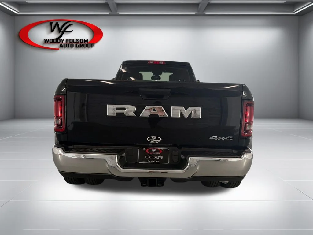 New 2027 Diamond Black Crystal Pearl-Coat Exterior Paint RAM Tradesman image 7
