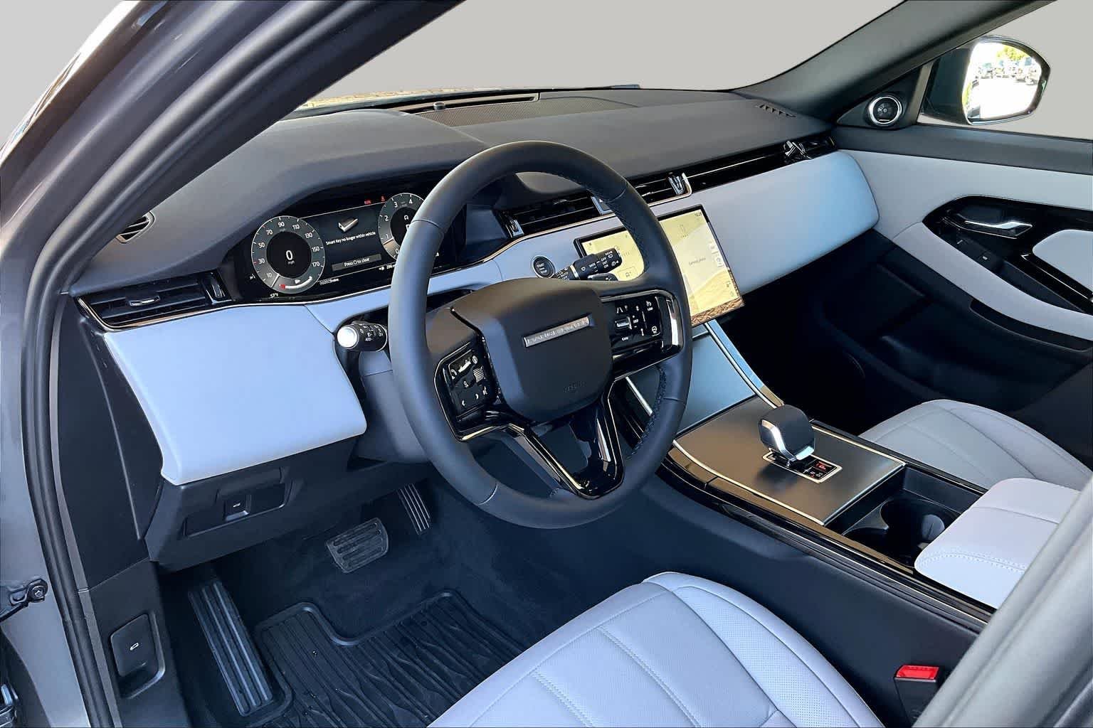 New 2026 Eiger Grey Land Rover Core S image 8