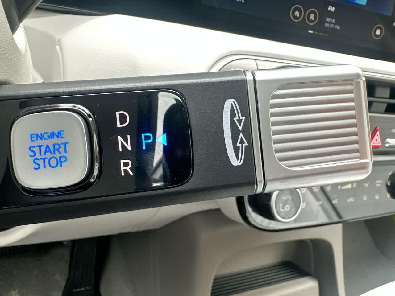 New 2026 Creamy White Pearl Hyundai Blue SEL Premium 8P image 50