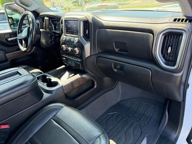 Used 2022 White Frost Tricoat GMC Denali image 19