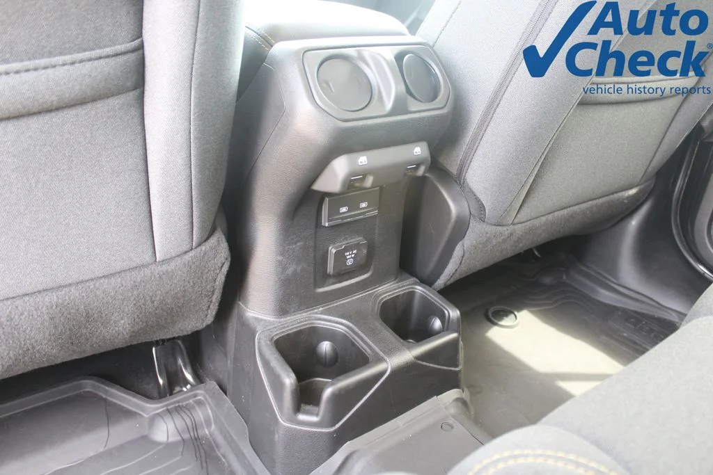 Used 2024 Black Jeep Sahara image 10