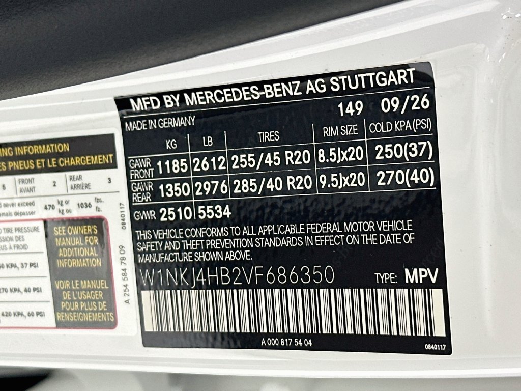 New 2027 Polar White Mercedes-Benz GLC 300 Coupe image 33