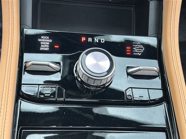 Used 2023 Black Jeep Summit Reserve image 18