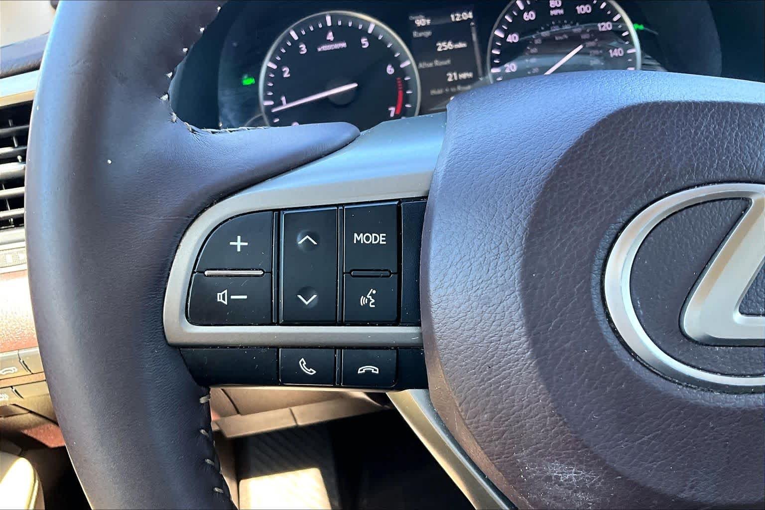 Used 2017 Matador Red Mica Lexus  image 22