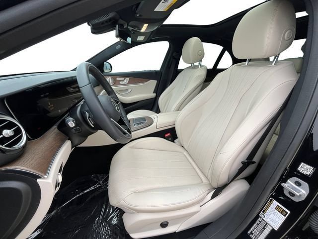 Used 2023  Mercedes-Benz E 350 image 10