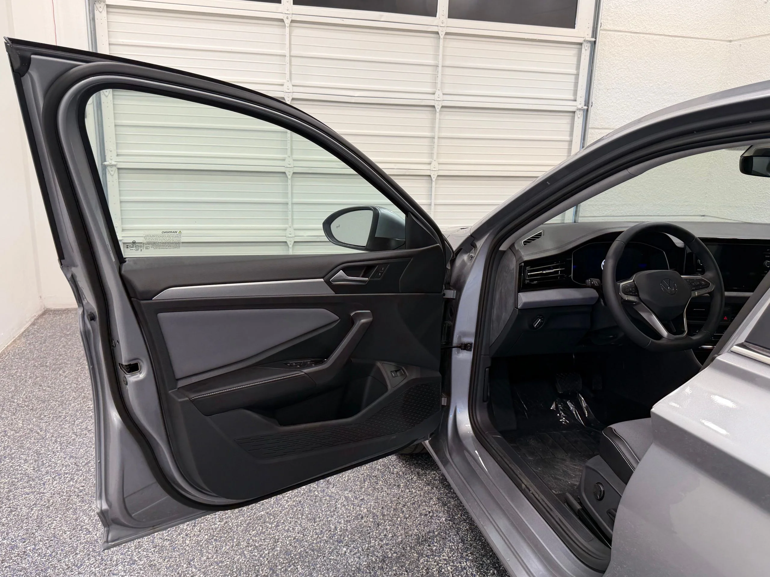 New 2026 Silver Volkswagen 1.5T SE image 19
