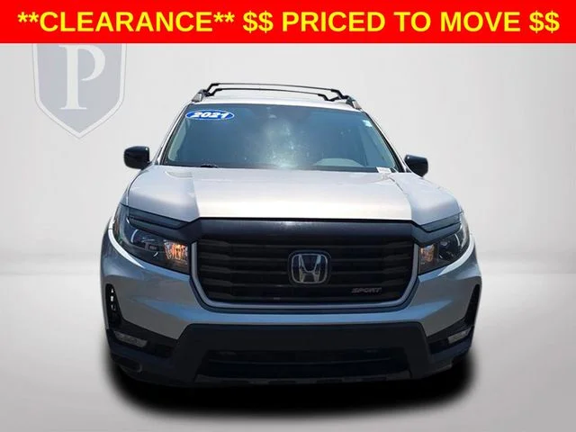 Used 2021  Honda Sport image 13