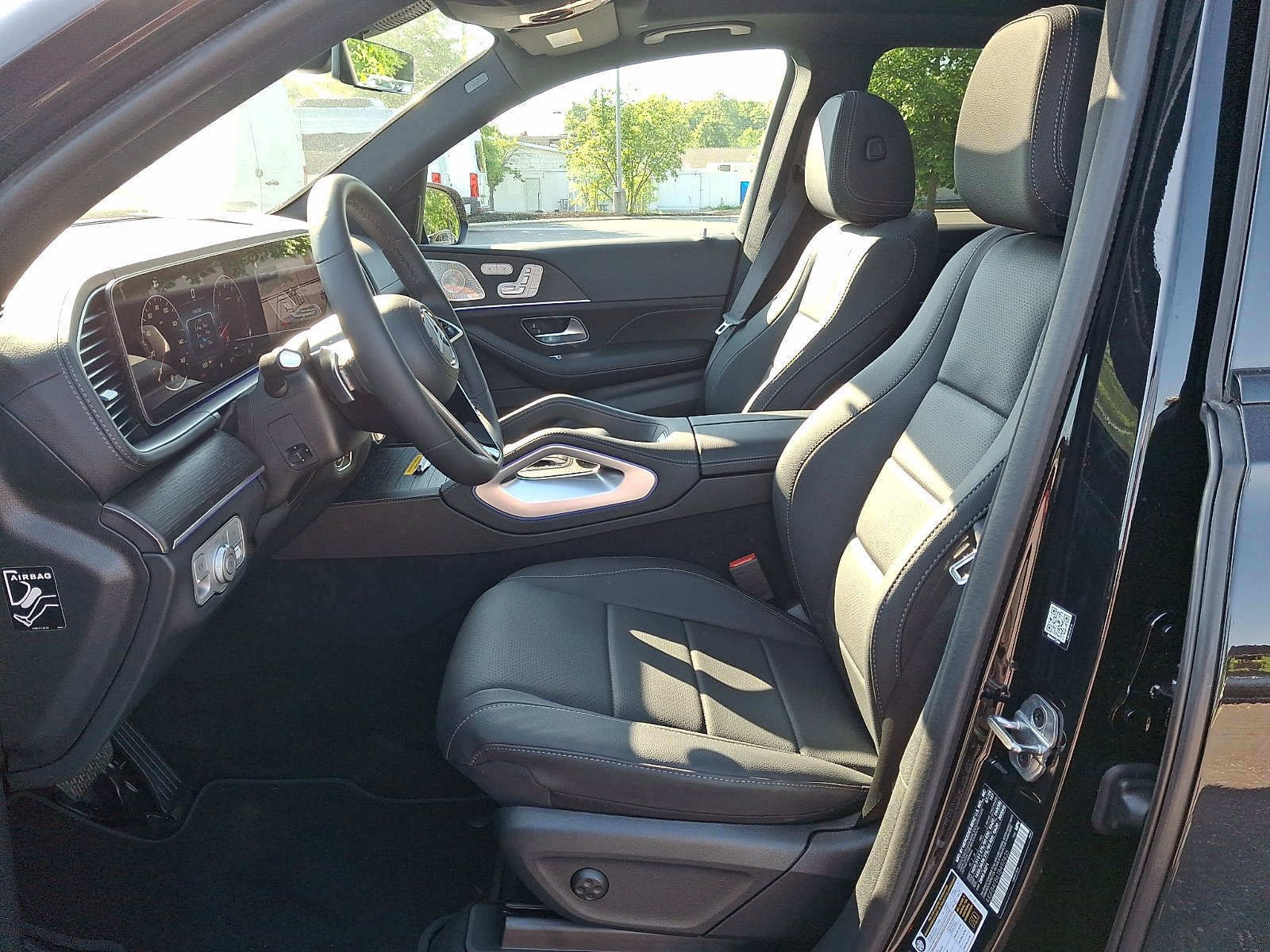 Used 2026 Obsidian Black Metallic Mercedes-Benz GLE 350 image 13