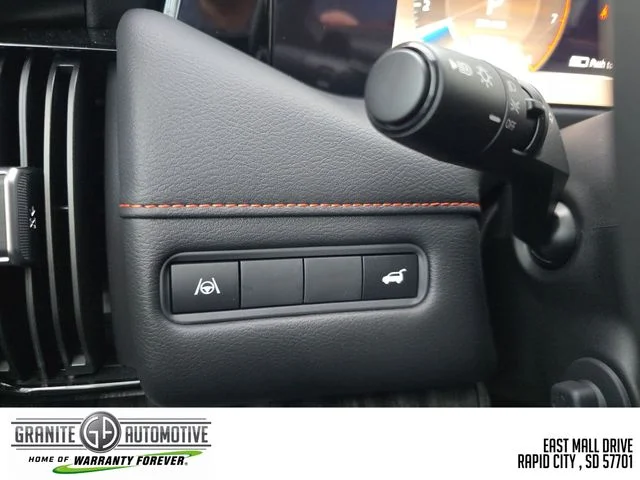 2026 Nissan Armada PRO-4X - Photo 18