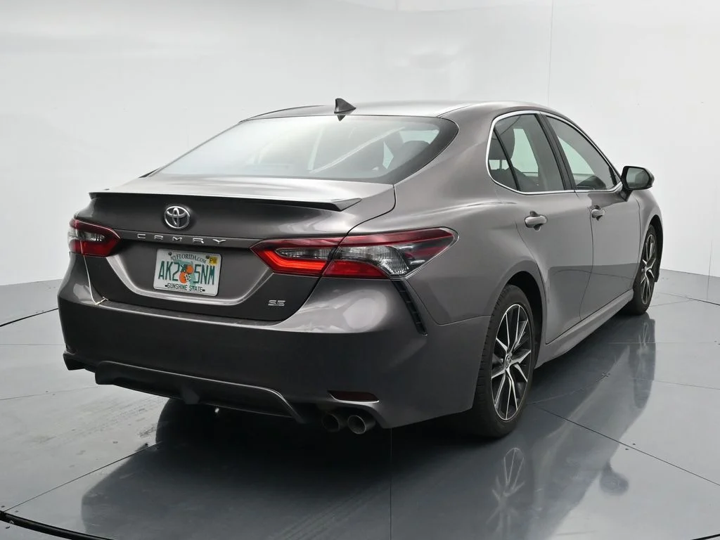 Used 2024 Gray Toyota SE image 5