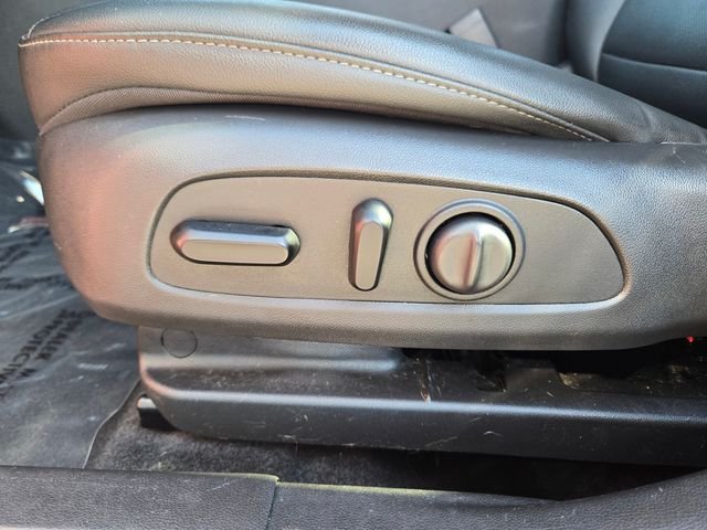 Used 2024 Red Chevrolet ACTIV image 12