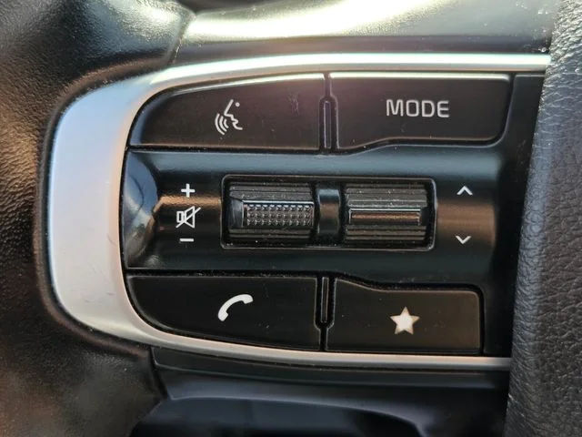 Used 2023 Blue Kia X-Line image 28