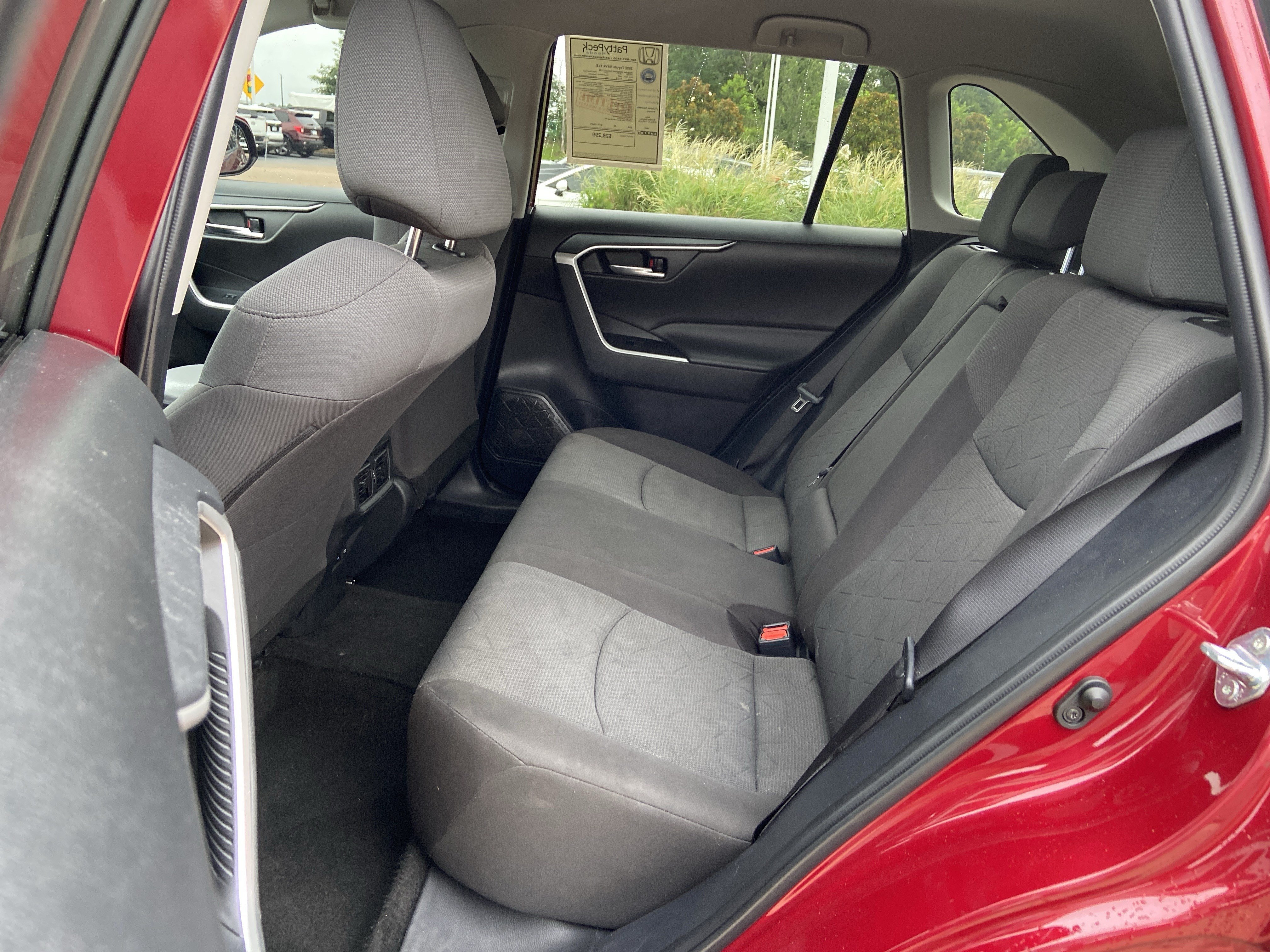 Used 2022 Ruby Flare Pearl Toyota XLE image 19