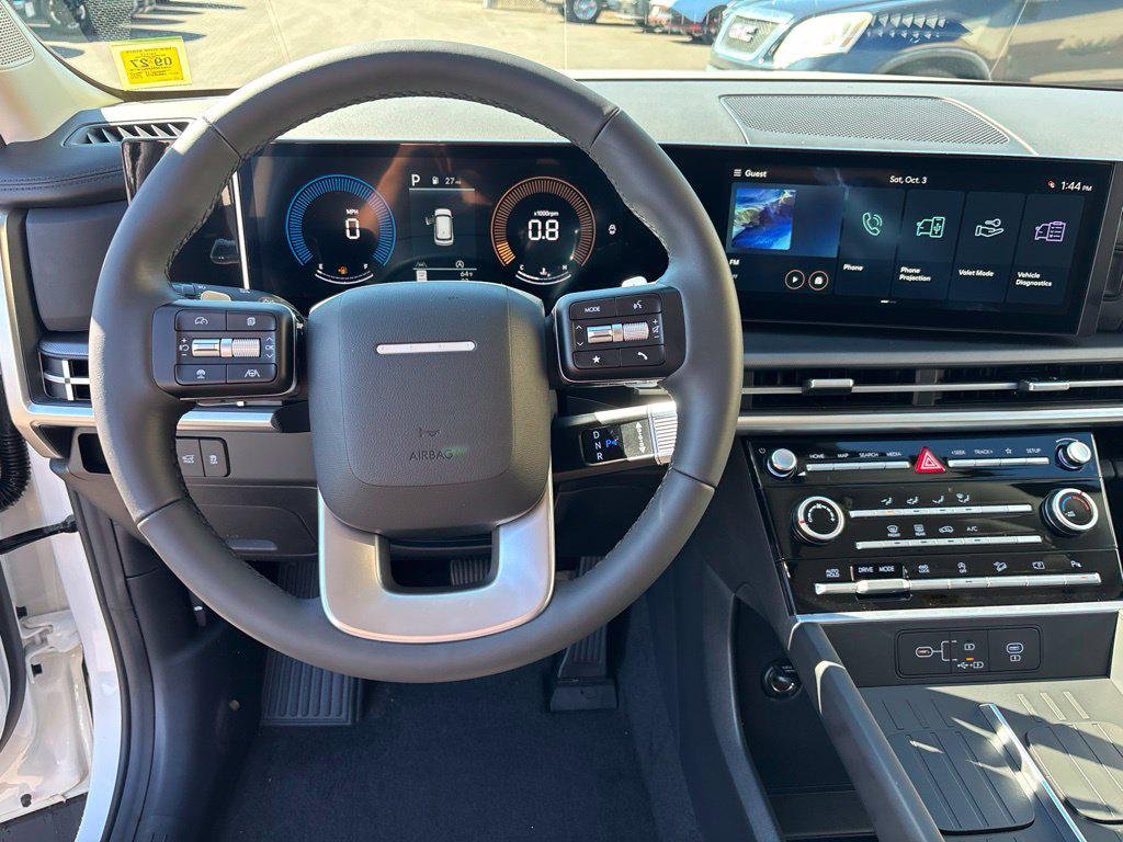 New 2027 White Hyundai SE AWD image 14