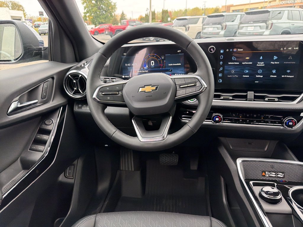 2027 Chevrolet Equinox LT - Photo 14